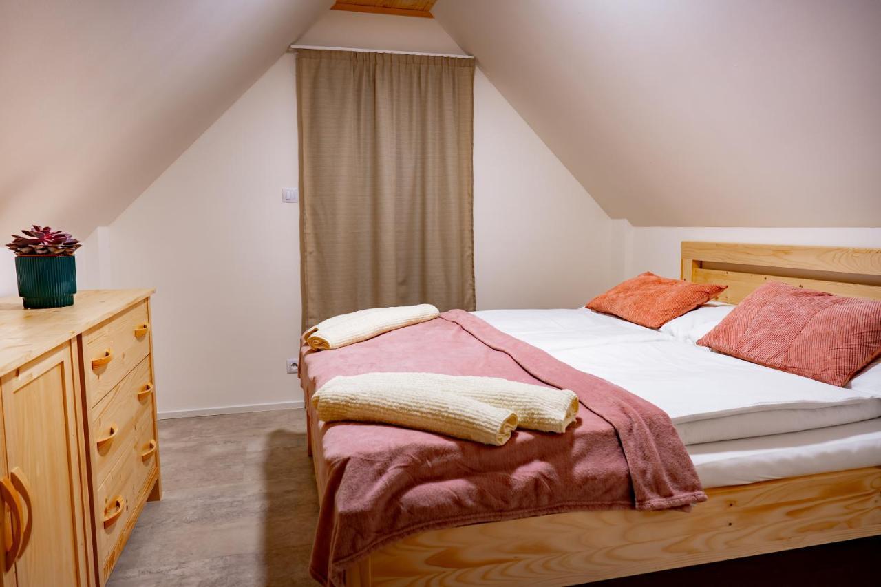 Apartmany None Branna Luaran gambar