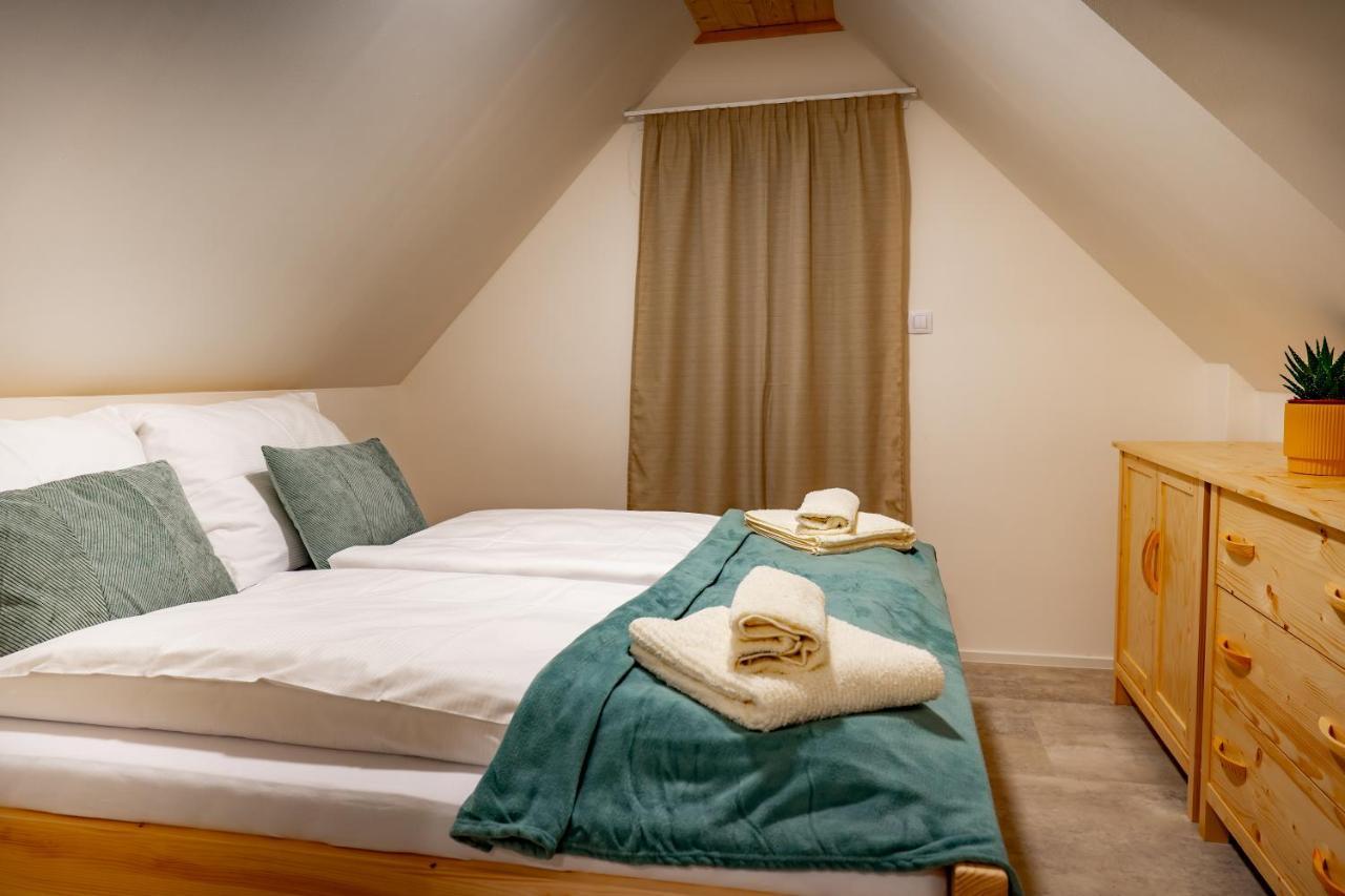 Apartmany None Branna Luaran gambar