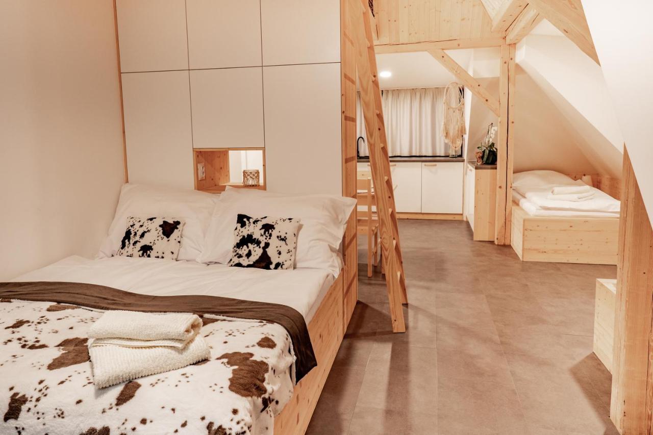 Apartmany None Branna Luaran gambar